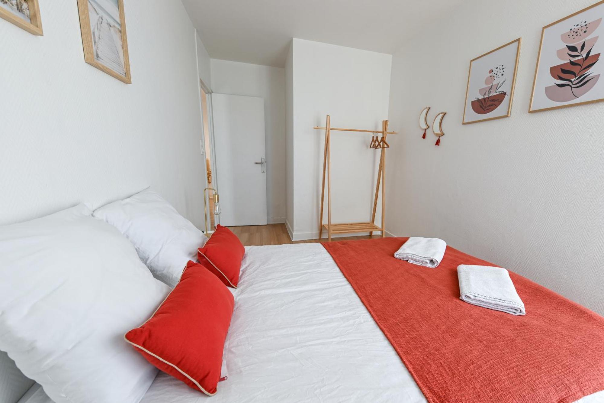 Grand Appartement Avec Balcon Hyper - Centre Tarbes Eksteriør bilde