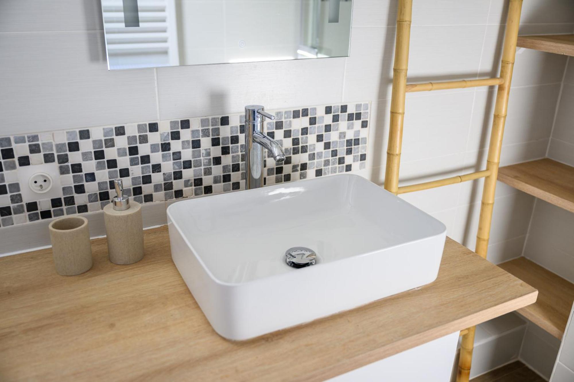 Grand Appartement Avec Balcon Hyper - Centre Tarbes Eksteriør bilde