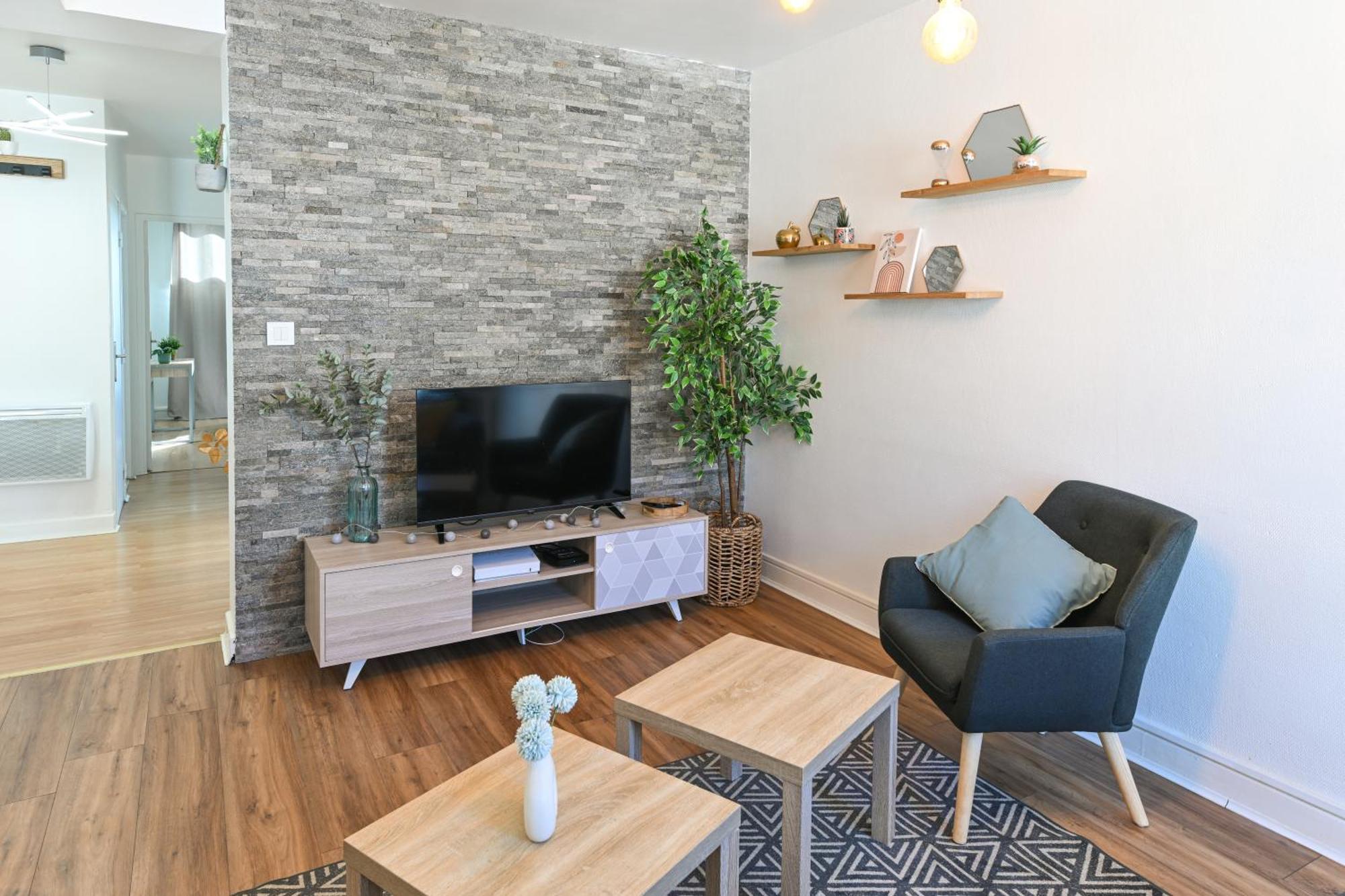 Grand Appartement Avec Balcon Hyper - Centre Tarbes Eksteriør bilde