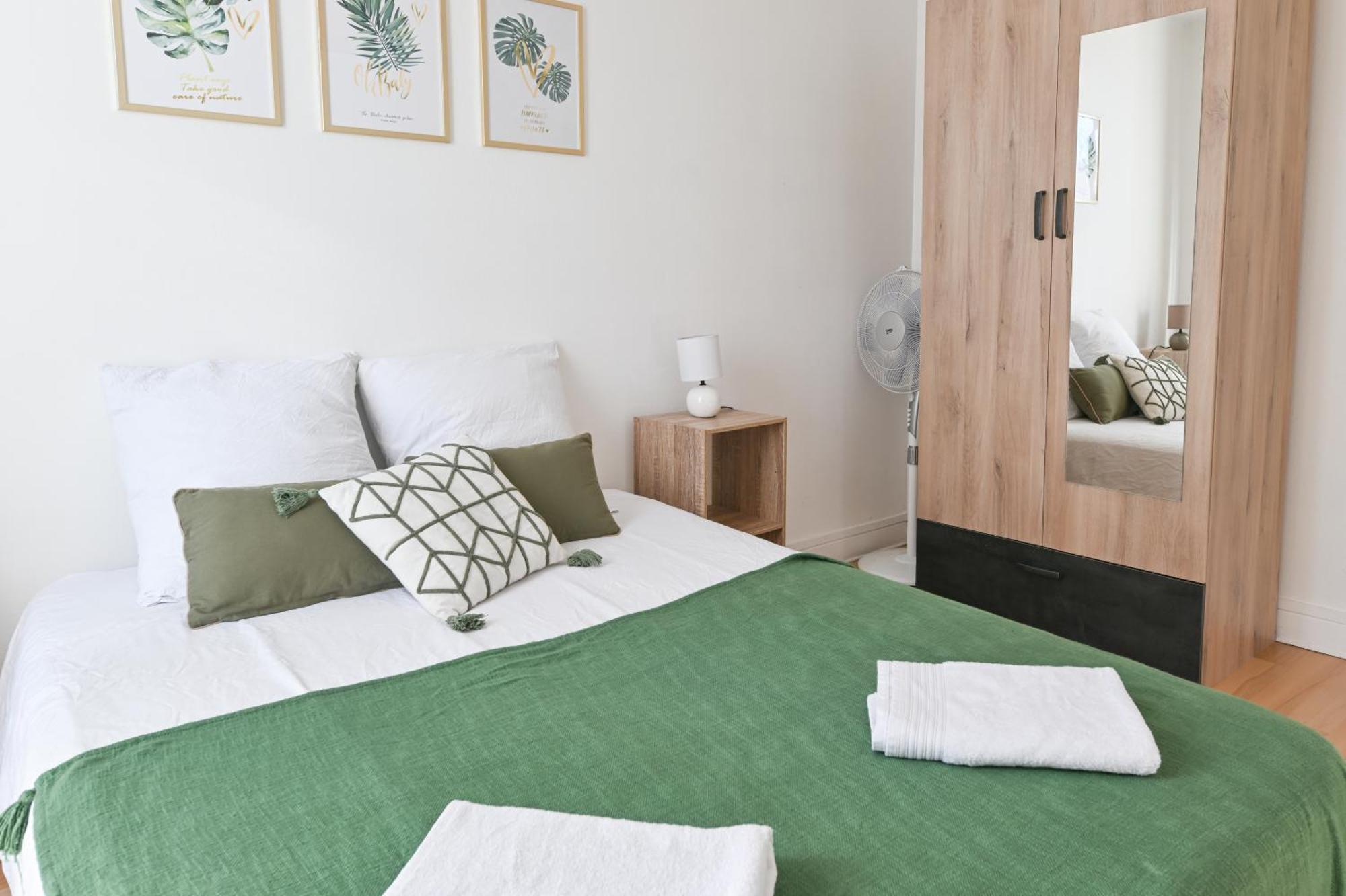 Grand Appartement Avec Balcon Hyper - Centre Tarbes Eksteriør bilde